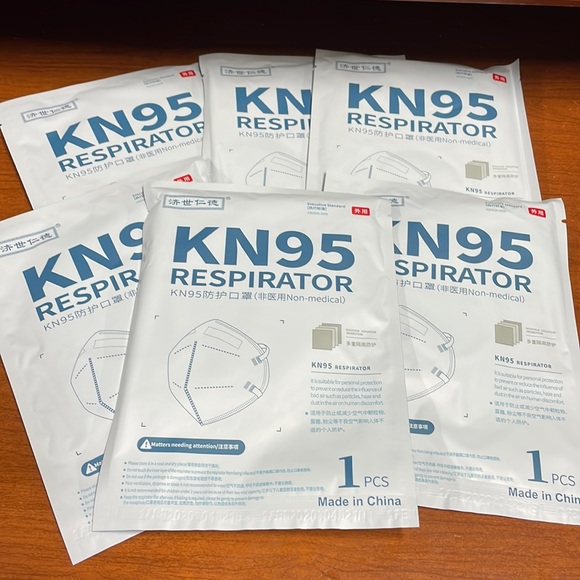 Accessories - KN95 Face Masks (6pc)